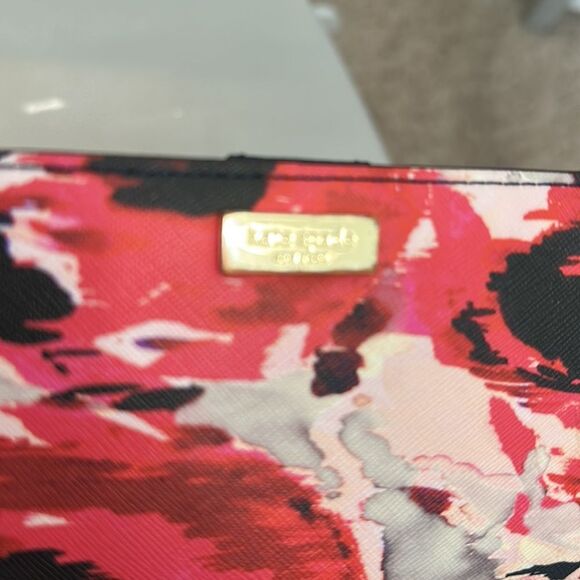 Kate Spade Wallet - Picture 2 of 7